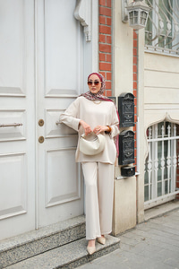 Bisiklet Yaka İkili Takım Krem