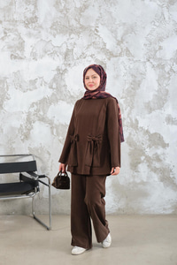 Bisiklet Yaka Kurdele Detay Modal Takım Kahverengi