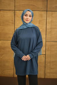 Bisiklet Yaka Omuz Taş Detay Regular Viskon Tunik İndigo Mavi