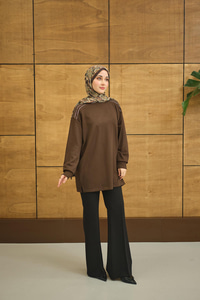 Bisiklet Yaka Omuz Taş Detay Regular Viskon Tunik Kahverengi