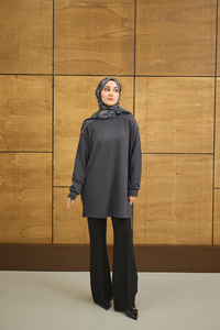 Bisiklet Yaka Omuz Taş Detay Regular Viskon Tunik Antrasit