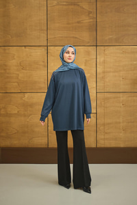 Bisiklet Yaka Omuz Taş Detay Regular Viskon Tunik İndigo Mavi