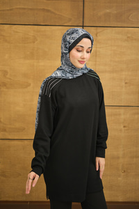 Bisiklet Yaka Omuz Taş Detay Regular Viskon Tunik Siyah