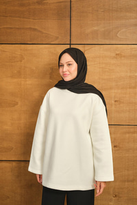 Bisiklet Yaka Sweat Ekru