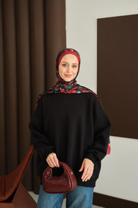 Bisiklet Yaka Sweat Siyah