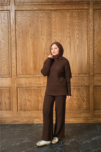 Bisiklet Yaka Triko Takım Kahverengi