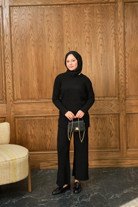 Bisiklet Yaka Triko Takım Siyah