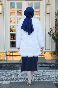 Bisiklet Yaka Tüylü Düğmeli Ceket Beyaz