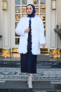 Bisiklet Yaka Tüylü Düğmeli Ceket Beyaz