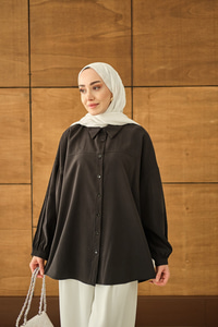 Biyeli Bel Bağlamalı Gömlek Siyah