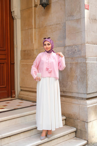 Biyeli Çicek Detaylı Gömlek Pembe