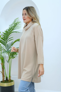 Boğazlı Düz Kesim Tunik Krem