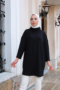 Boğazlı Düz Kesim Tunik Siyah