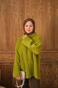 Boğazlı Peluş Triko Hırka Yağ Yeşil