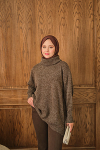 Boğazlı Triko Kazak Kahverengi