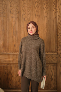 Boğazlı Triko Kazak Kahverengi