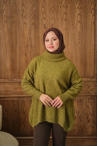 Boğazlı Triko Kazak Yağ Yeşil