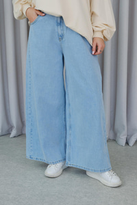 Bol Paça Kot Pantolon Buz Mavi