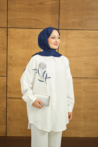 Boncuk Çiçek Detay Gömlek Beyaz