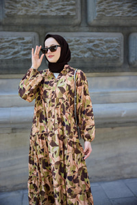 Botanik Desen Elbise Yeşil