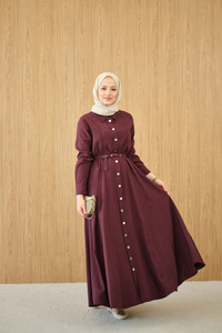 Boydan Düğmeli Kemerli Elbise Bordo