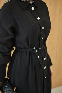 Boydan Düğmeli Kemerli Elbise Siyah