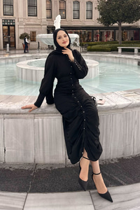 Boydan Düğmeli Önü Büzgü Detay Elbise Siyah