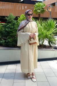 Boyun Bağcık Detay Bel Lastik Kemerli Elbise Sarı