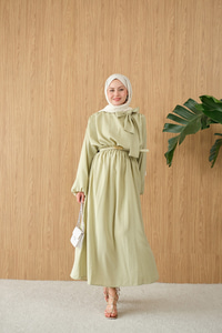 Boyun Bağlamalı Kemerli Elbise Su Yeşil