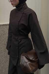 Boyun Düğme Detay Bel Bağlamalı Kot Takım Kahverengi