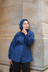 Brit Düğme Detaylı Gömlek Lacivert