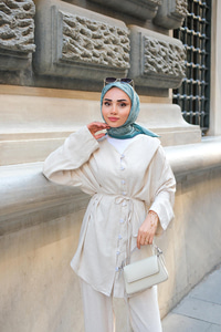 Brit Düğme Detaylı Keten Takım Krem