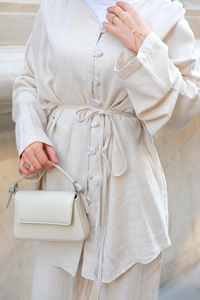 Brit Düğme Detaylı Keten Takım Krem