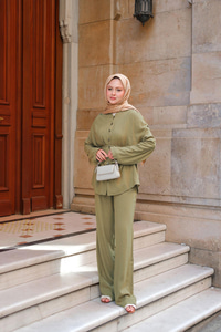 Brit Düğme Detaylı Keten Takım Yeşil