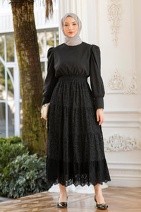 Brode Desenli Etek Siyah