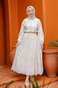 Brode Detaylı Taş İşlemeli İkili Takım  Krem