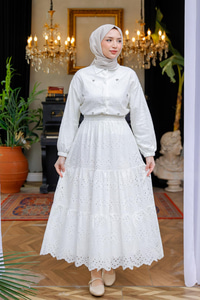 Brode Detaylı Taş İşlemeli İkili Takım  Beyaz