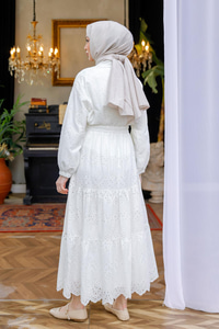 Brode Detaylı Taş İşlemeli İkili Takım  Beyaz