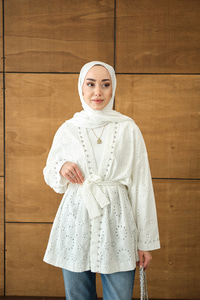 Brode Taş İşlemeli Kimono Beyaz