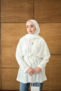 Brode Taş İşlemeli Kimono Beyaz