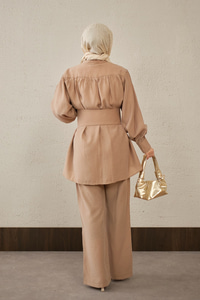 Broş Detay Gizli Düğmeli Takım Vizon