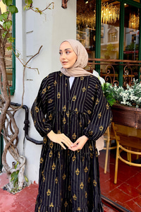 Buket Desenli Elbise Siyah