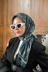 Bulut Soft Eşarp Zümrüt Yeşil