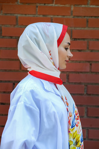 Uygun Fiyatlı BUYUK CICEK DESEN SAL KIRMIZI | Loccomoda.com 