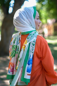 Uygun Fiyatlı BUYUK CICEK DESEN SAL YESIL | Loccomoda.com 