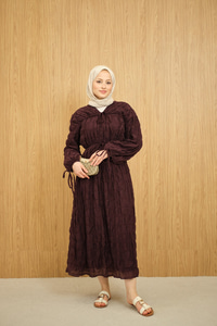 Büzgü Detay Bağcıklı Elbise Bordo