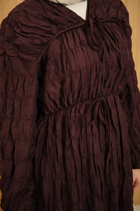 Büzgü Detay Bağcıklı Elbise Bordo