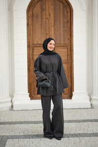 Büzgü Detay Bel Bağlamalı Takım Antrasit