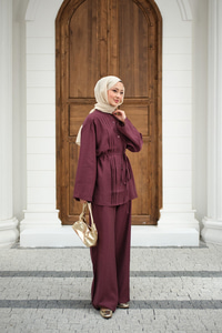 Büzgü Detay Bel Bağlamalı Takım Bordo