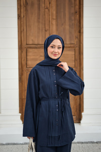 Büzgü Detay Bel Bağlamalı Takım Lacivert